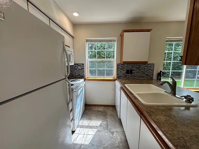 BH T 3340 — Photo 27