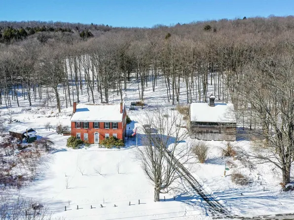 1607 Massey Road, Springfield, VT 05156
