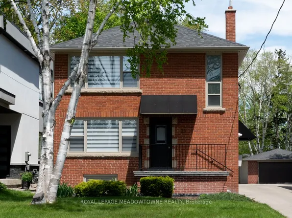 33 Broadview Ave #3, Mississauga, ON L5H 2S8