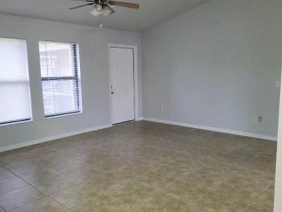 2nd image of 4532 SW 14th Ave