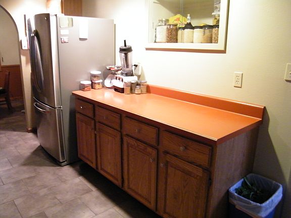 Nice real OAK cabinets