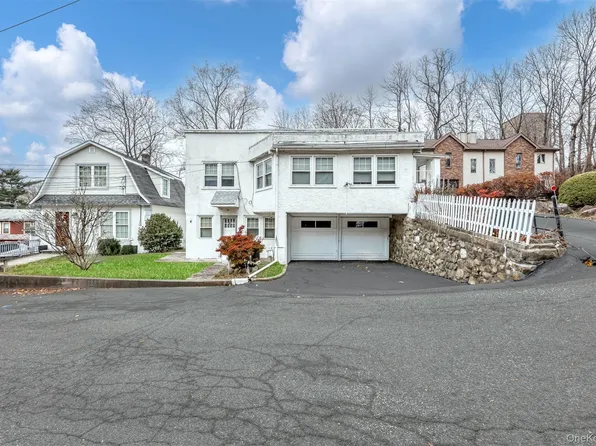 4 Cedar Lane, Suffern, NY 10901