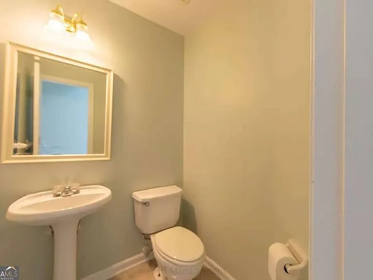 3985 Shallowford Gre Ct — Photo 15
