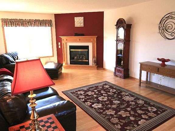 3rd image of 8831 Nevada Ave N