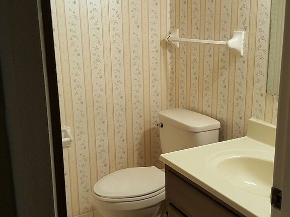 5th image of 5268 Chatfield Dr
