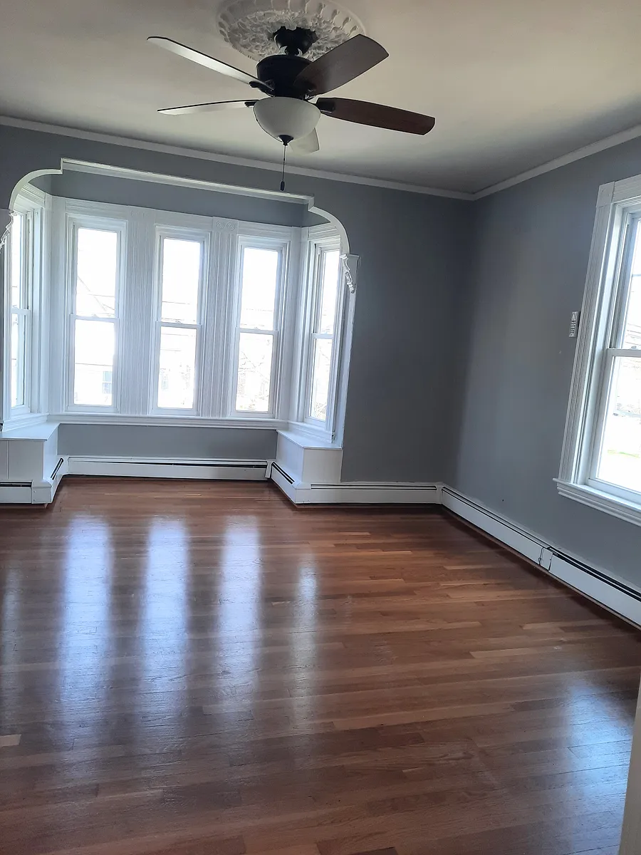 Building Photo - 442 Washington St #2