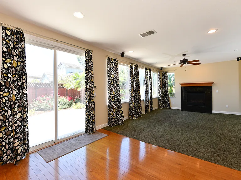65 Autumn Run Way — Photo 12