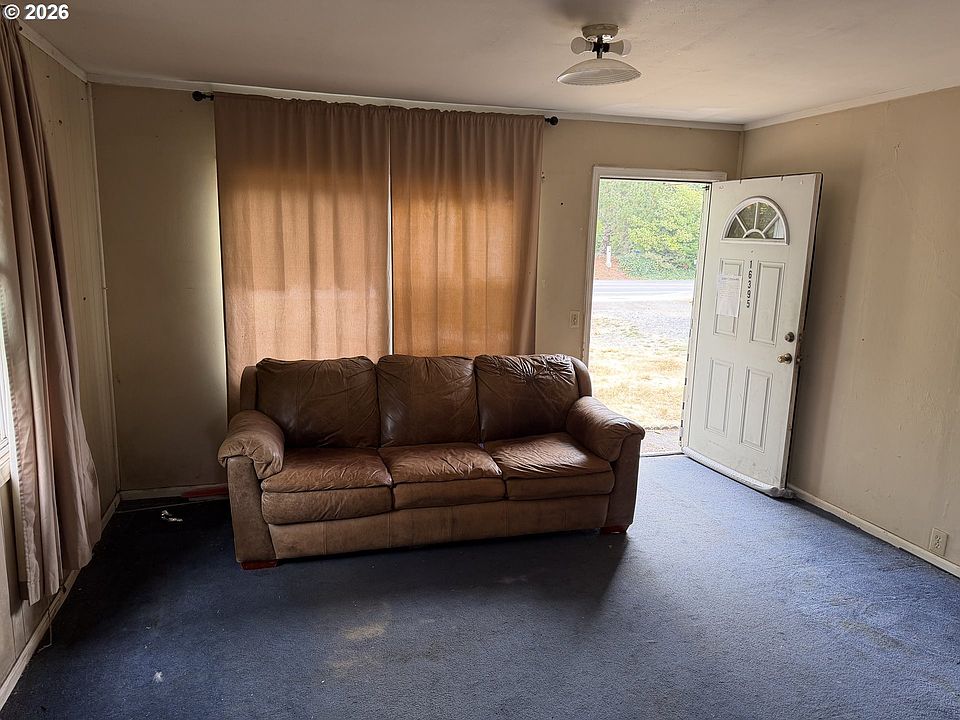2nd image of 16395 Bluff Rd