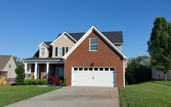 2nd image of 3827 Sweetbay Ln