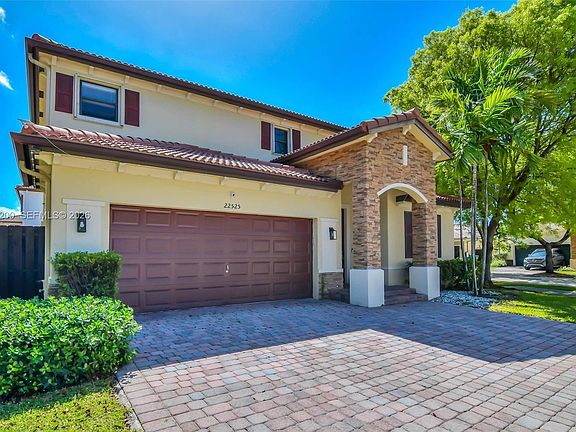 2nd image of 22525 SW 105th Ct