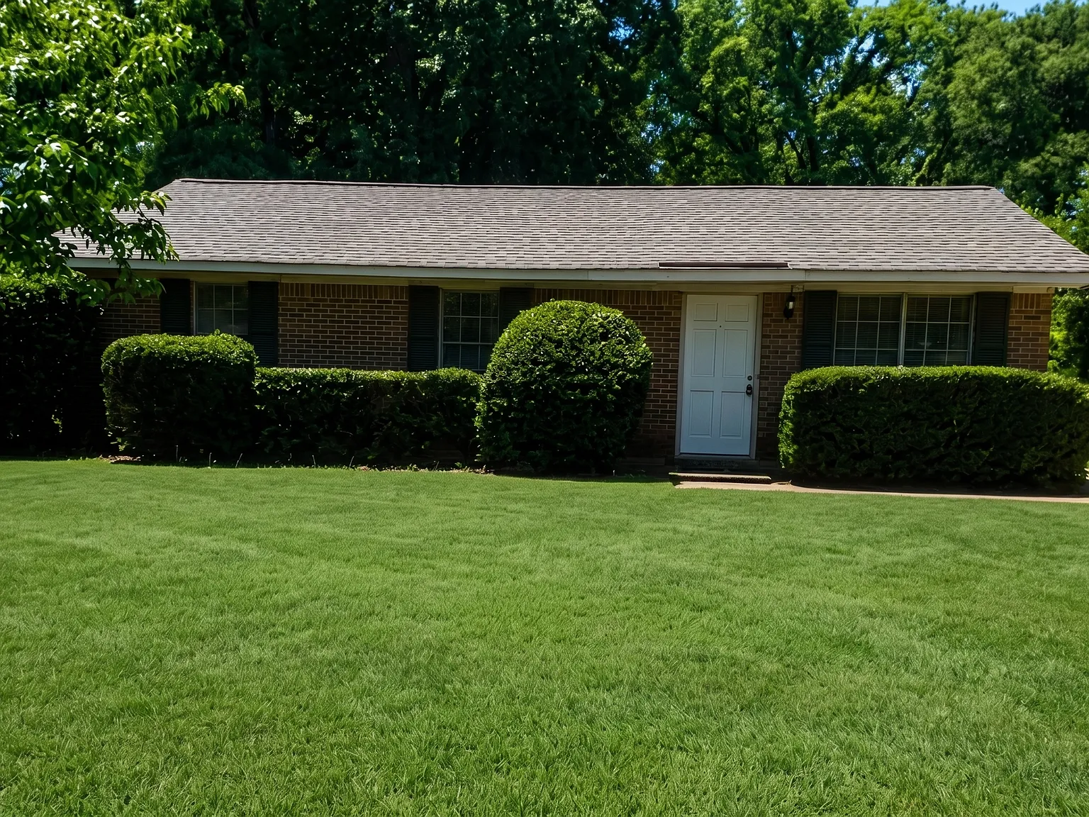 3 bed, 2.0 bath, 1107 sqft, $1,500 — Photo 1