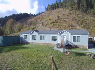 9924 N Myrtle Rd, Myrtle creek, OR 97457