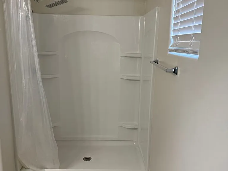 1831 W Broadway Ave — Photo 19