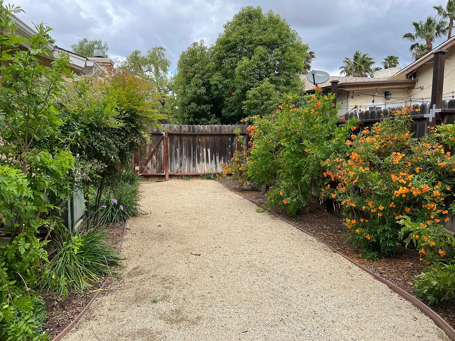 4 bed, 2033 sqft, $4,000 — Photo 4