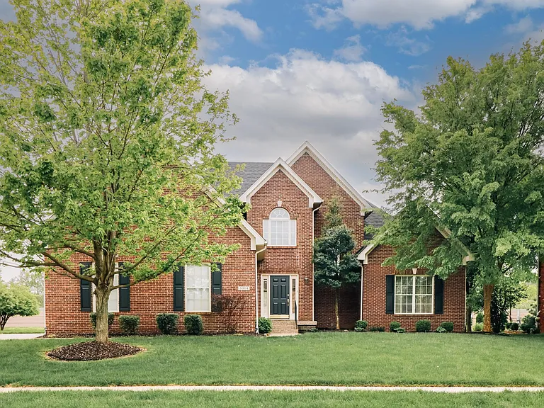 5304 Wolfpen Woods Dr — Photo 1