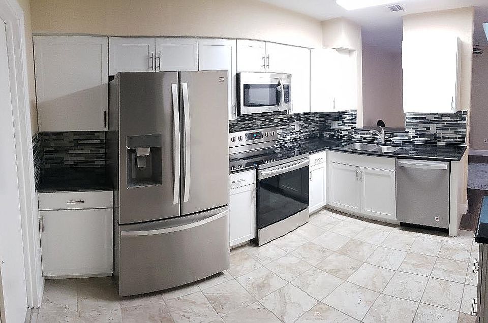 1st image of 11558 Thurston Way