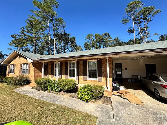 3rd image of 2511 Orlando Dr