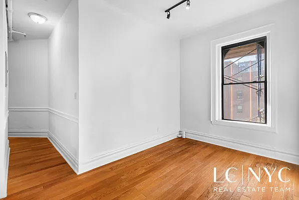 Rented by Keller Williams NYC | media 11