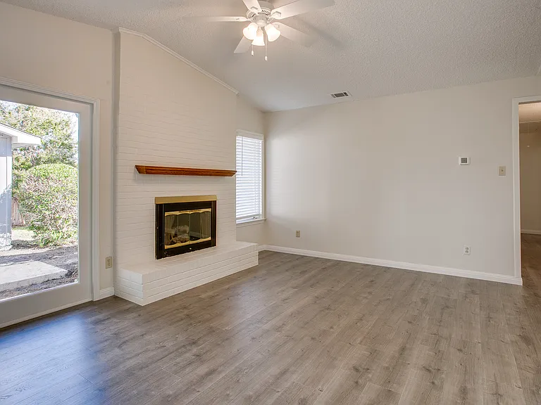 2020 Cap Rock Dr — Photo 16