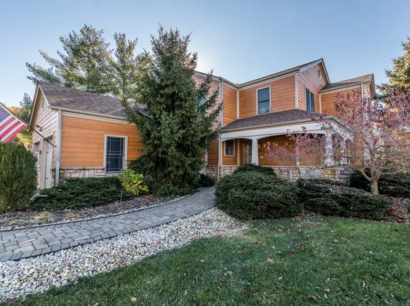 9069 Symmesview Ct, Loveland, OH 45140