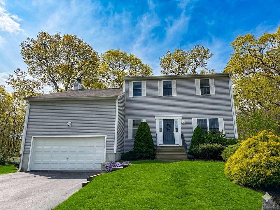 1st image of 23 Beechwood Hollow St