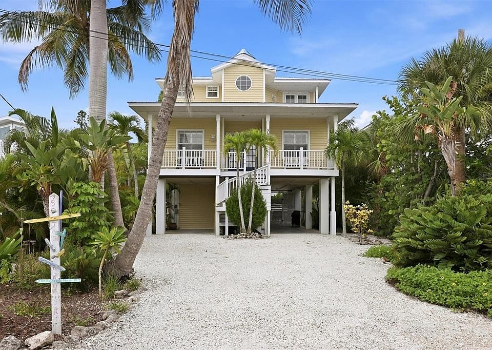 1st image of 783 JACARANDA ROAD