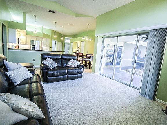 3rd image of 3007 Robinwood Ln
