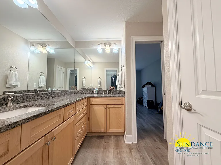 404 Lee Ln — Photo 13