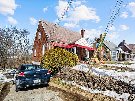 2nd image of 2522 Jefferson Ave