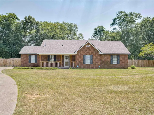 1909 Condado Pl, Hephzibah, GA 30815