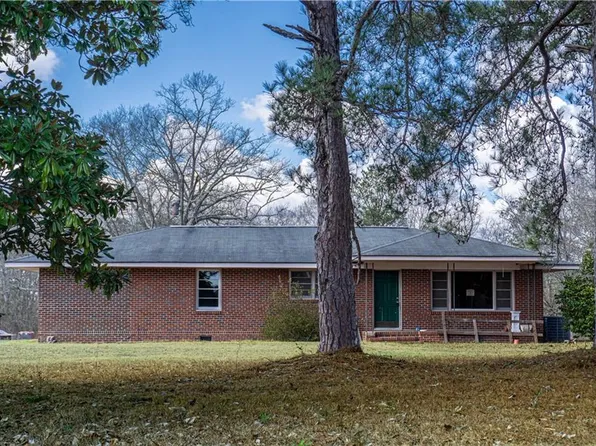 30 Brown Rd, Phenix City, AL 36869