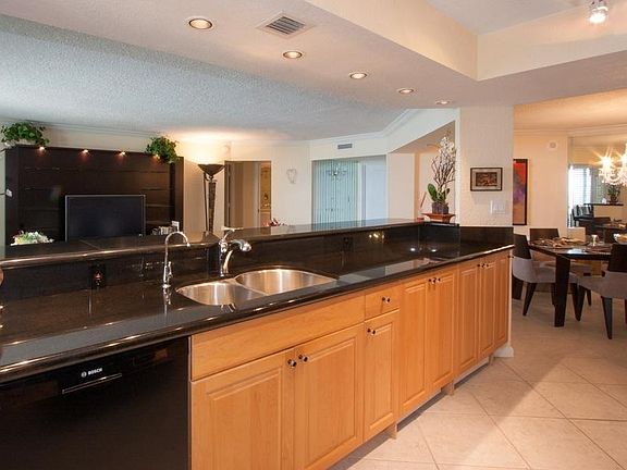 Home For Sale In Chalfonte