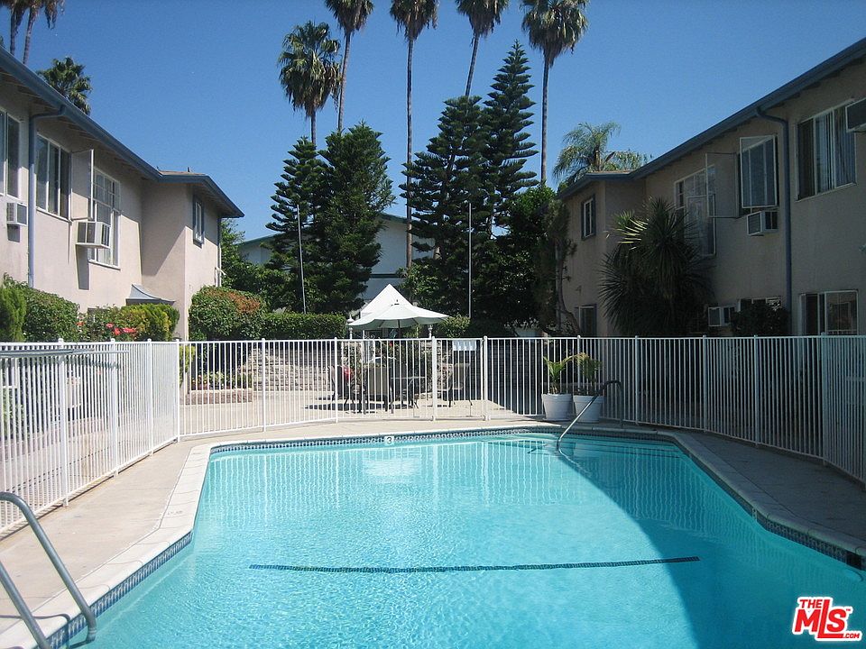 1st image of 4445 Murietta Ave