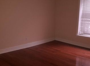 2423 29th St APT 1, Astoria, NY 11102