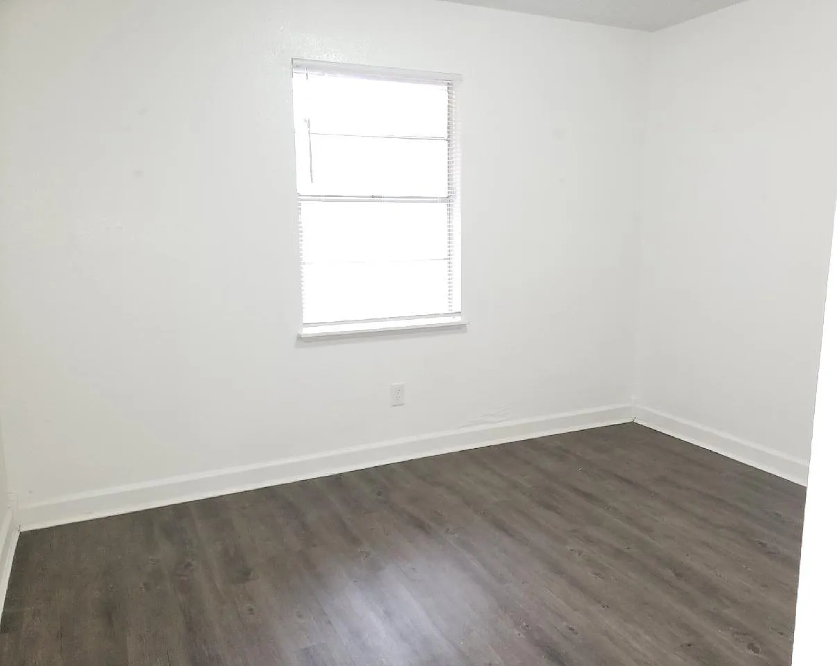 Welcome to The Channelview Condos — Photo 3