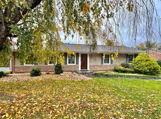 5315 Cave Spring Ln, Roanoke, VA 24018