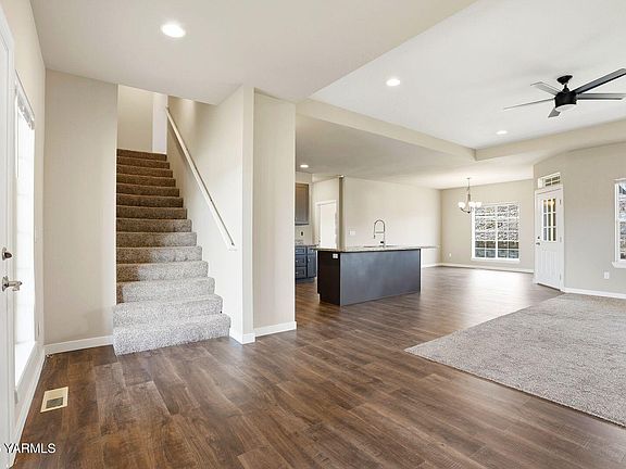 5th image of 510 N 15th St