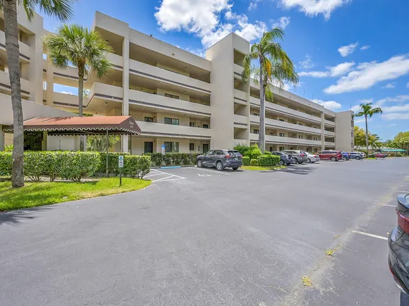 3154 Via Poinciana #306, Lake Worth, FL 33467