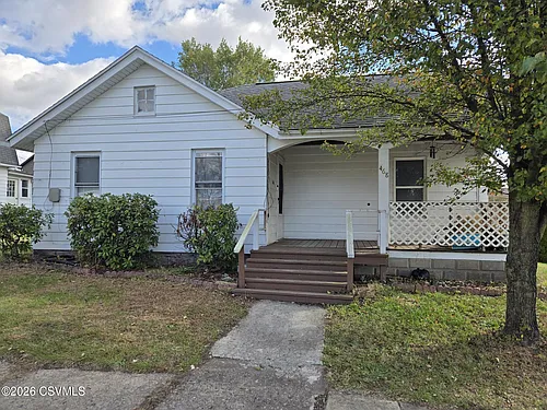 468 Railroad St Photo 1