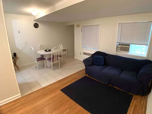 Sold by Remax Edge | media 20