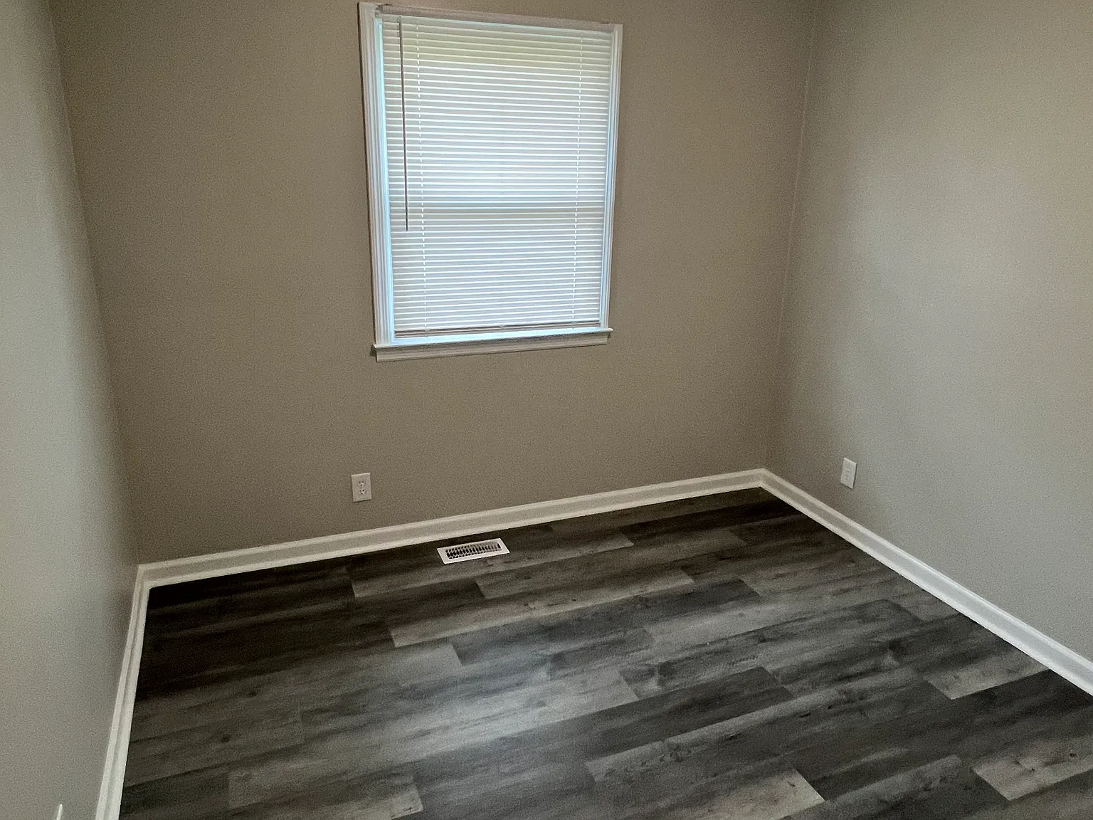 6309 Matic Rd NW — Photo 3