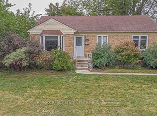 1292 Crossfield Bnd, Mississauga, ON L5G 3P4