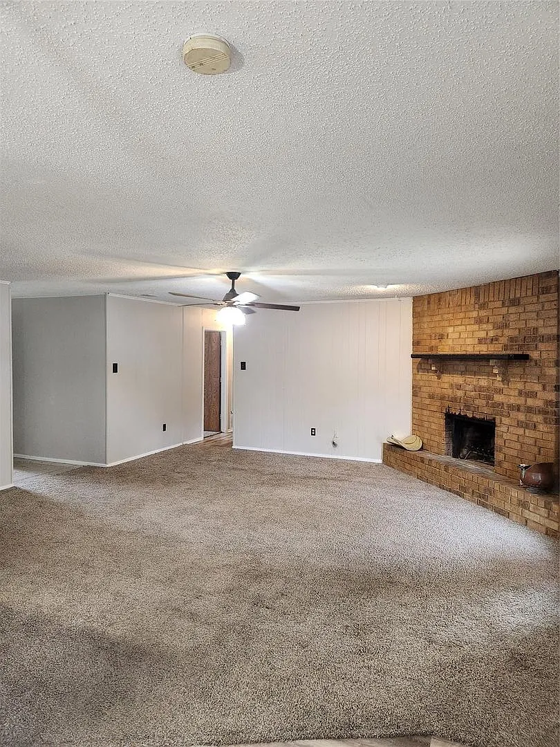 12419 Sparrow Court — Photo 4