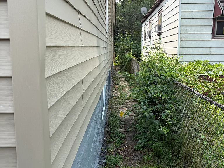 1451 W 17th Ave #1 — Photo 31
