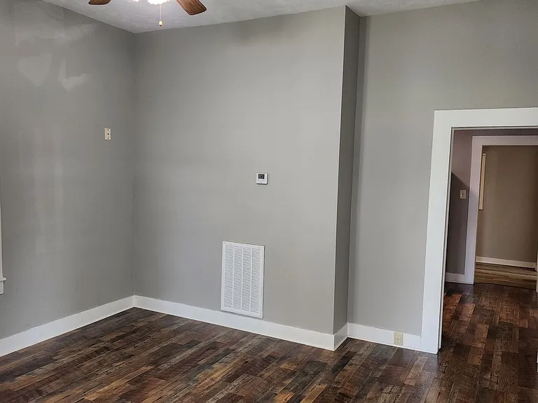 743 Rosedale Ave — Photo 5