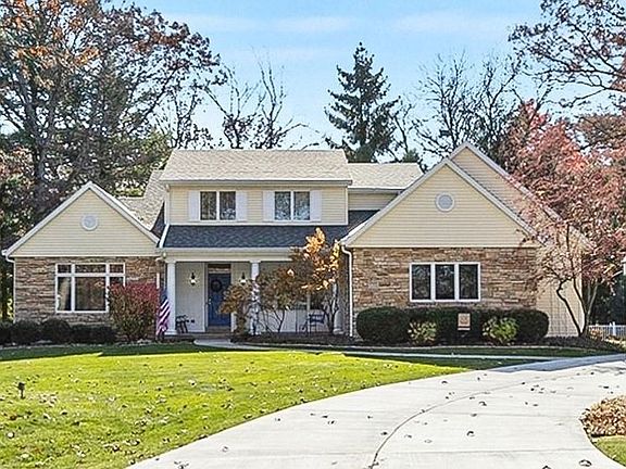 3rd image of 3194 W Danbury