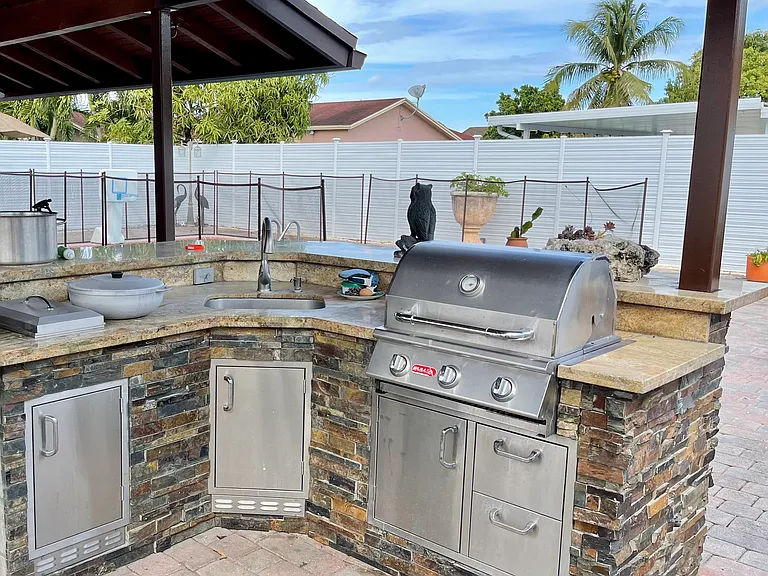 19361 SW 125th Ave — Photo 31