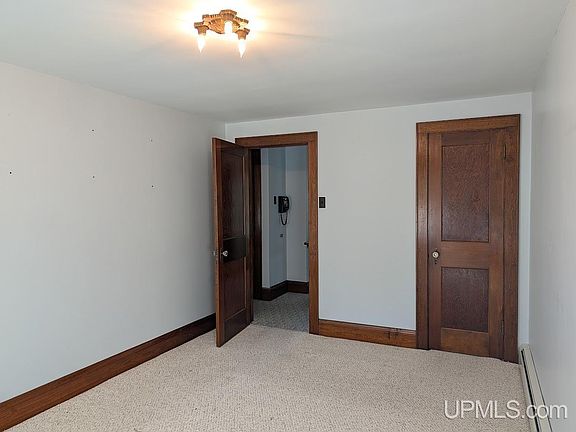 5th image of 602 Chippewa St