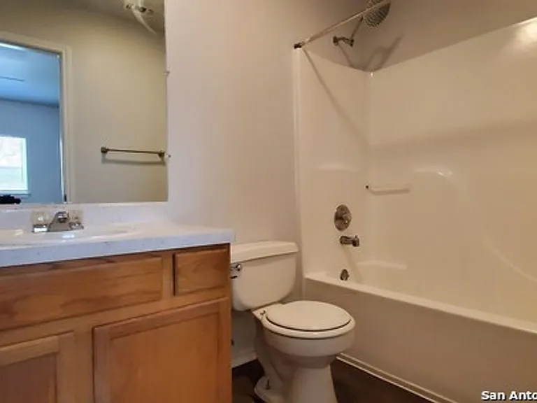 538 Dukeway Dr #C — Photo 15