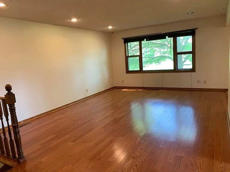 3303 Eddy Ln — Photo 6